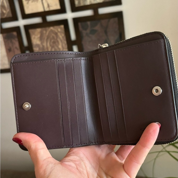 Authentic COACH 1941 smooth calf leather zip/snap wallet - Picture 5 of 12